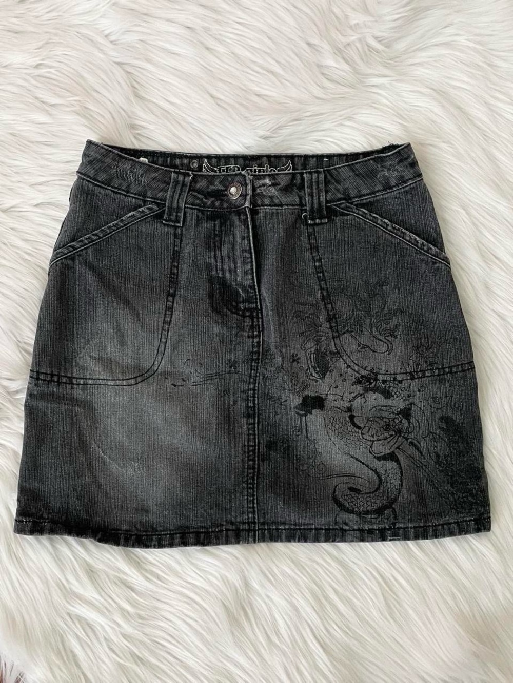 Y2K black jean skirt with snake graphics by EFR girls